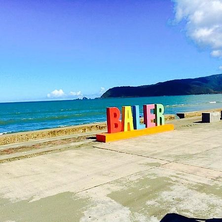 Charlie'S Point Baler Hostel Exterior photo